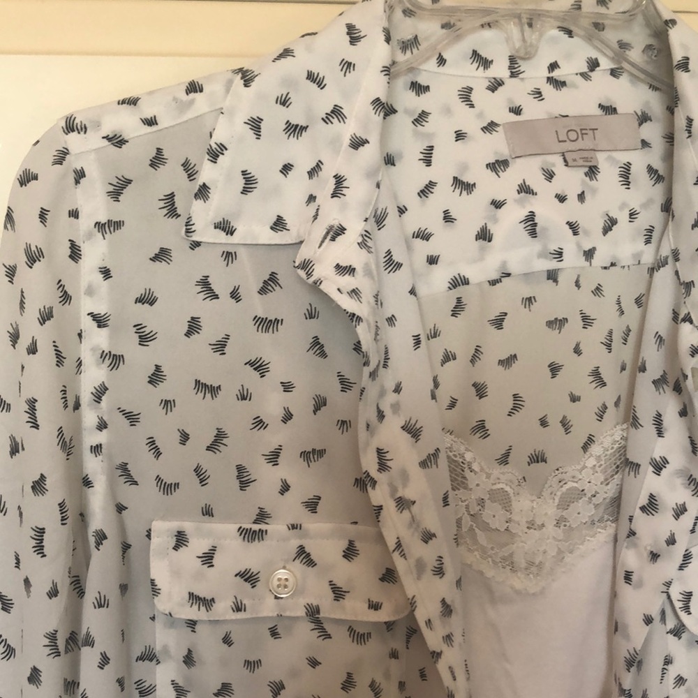 Loft “Eyelash” collared button-up blouse